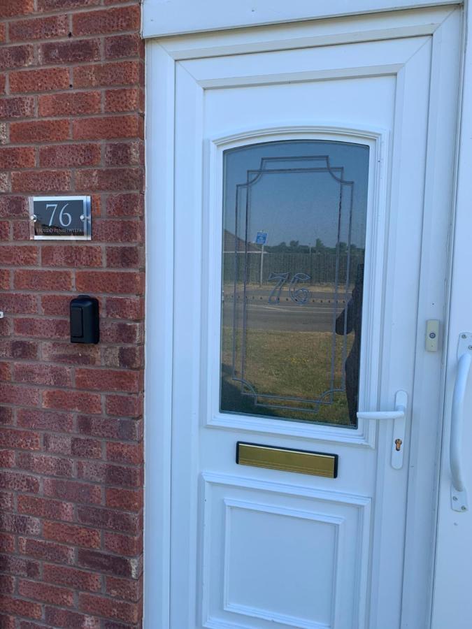 Sunny Prestatyn Apartment Exterior photo