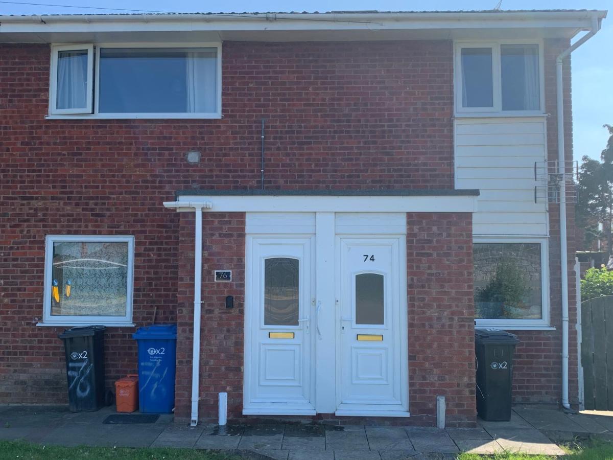 Sunny Prestatyn Apartment Exterior photo